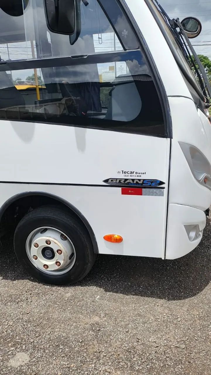 Microônibus GRAN  MICRO S2