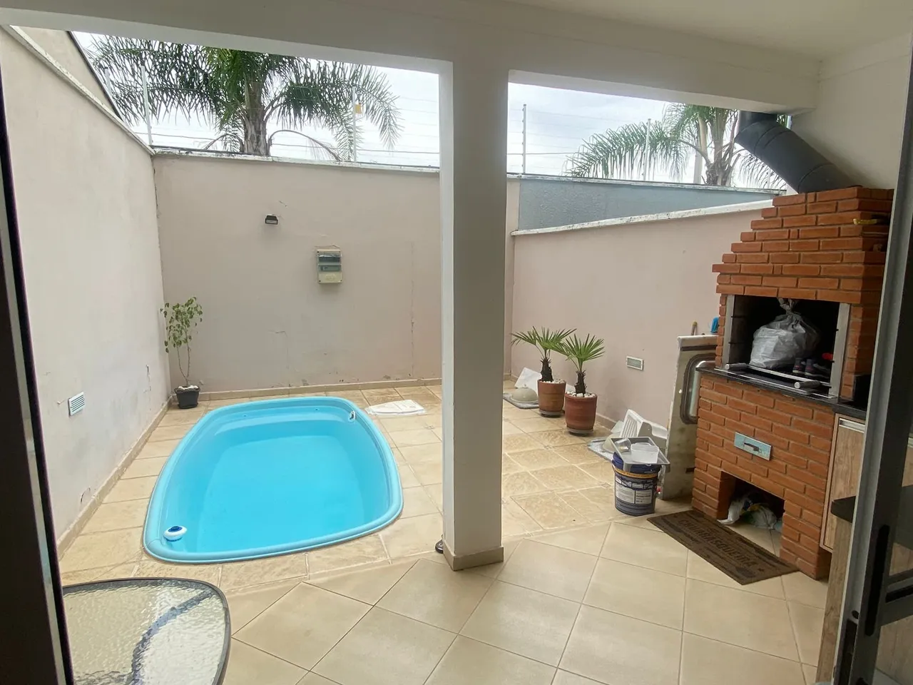 Sobrado em Condomínio fechado - planta modificada com piscina Evidence