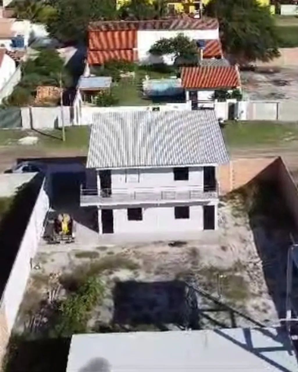 Vendo 04 kitnets mobiliadas, mais uma área gourmet em construção - Foto 3