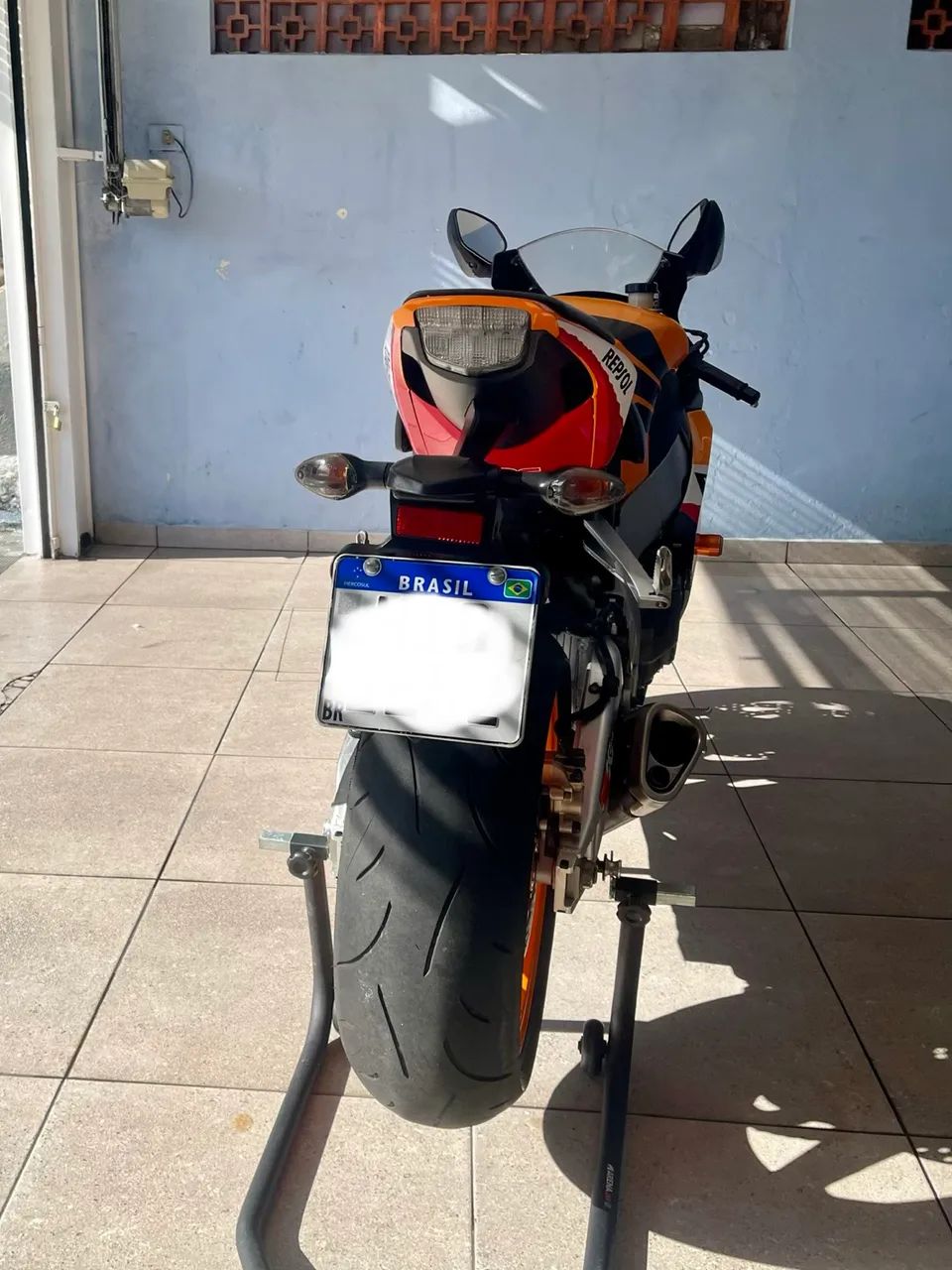 CBR 1000 RR Repsol - Foto 4