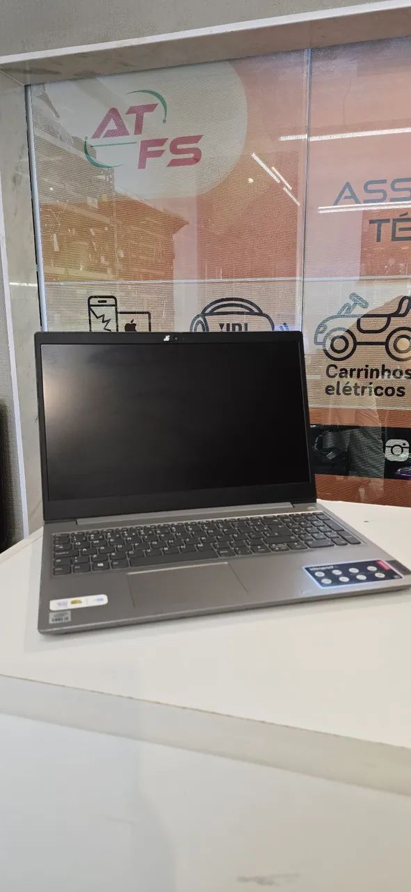 Notebook Lenovo I3  - Foto 5