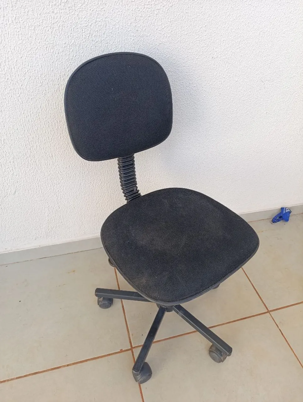 Cadeira de Escritório Giratória Preta