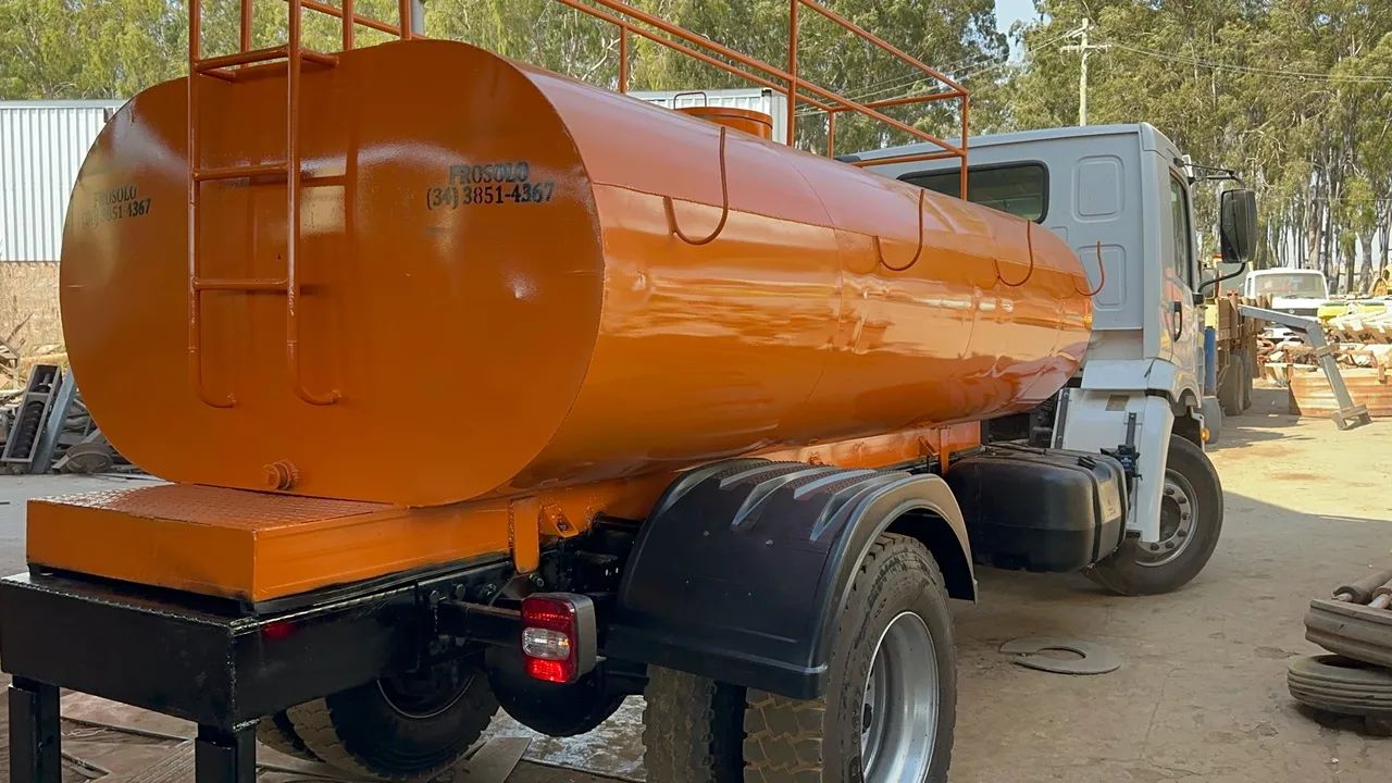 Tanque pipa para caminhão