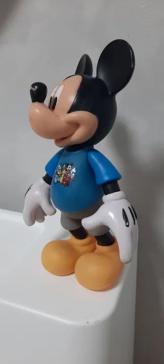 Boneco Mickey 2012