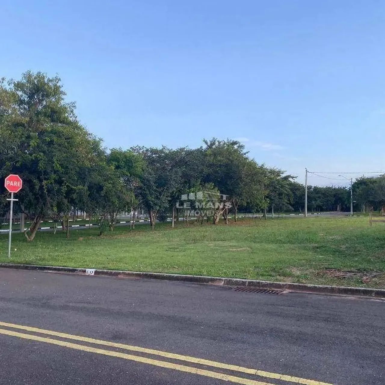Terreno em Condomínio a venda no Quinta do Engenho, no bairro Centro em Rio das Pedras- SP