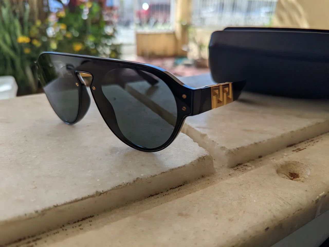 Óculos de sol Versace (em estado de Loja, Zero) - Foto 2