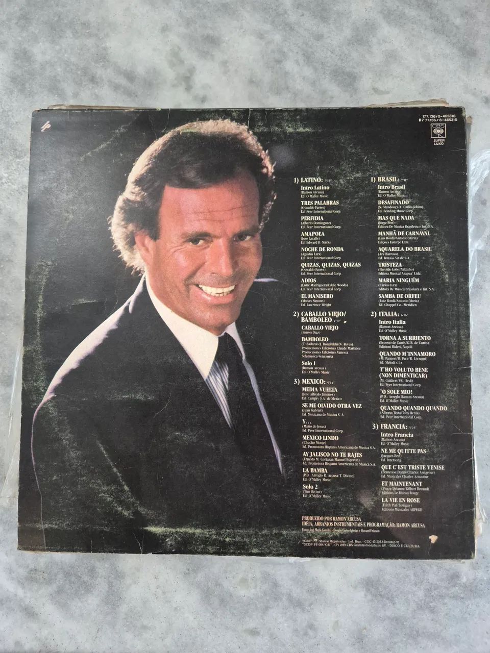 Disco de Vinil - Romances - Julio Iglesias - Foto 2