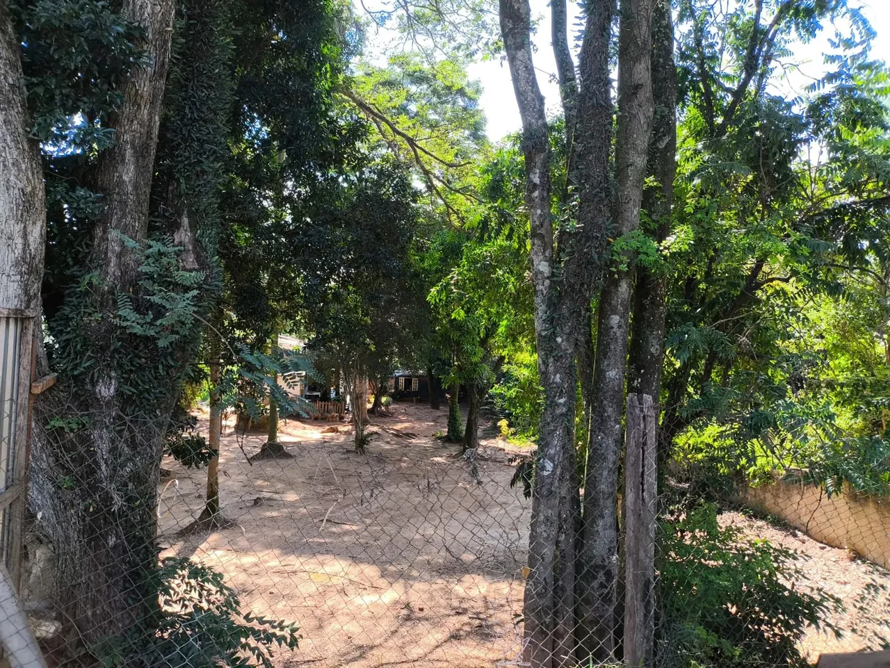 Terreno Industrial/residencial com 1200 metros quadrados em Vale Verde - Valinhos - SP
