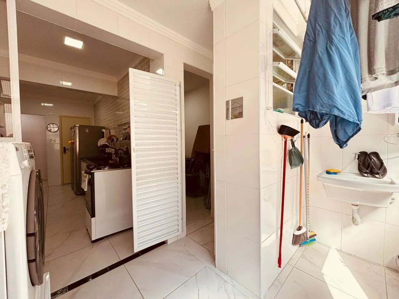 3 dormitórios com garagem fechada prédio com elevador no Boqueirão ! - Foto 8