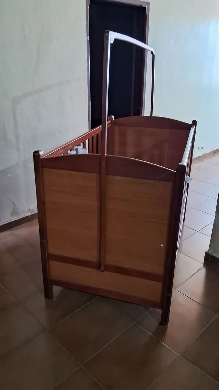 Berço de Madeira Maciça  - Foto 3