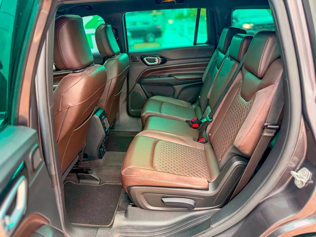 Jeep Commander Overland T270 1.3 TB Flex AUT 2022 - Foto 8