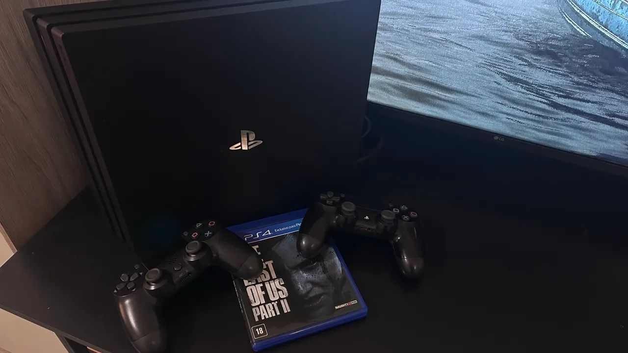 PlayStation 4 Pro - Foto 3