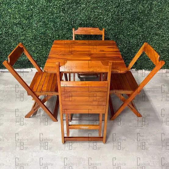 Conjunto mesa e cadeiras dobráveis para bares e restaurantes 