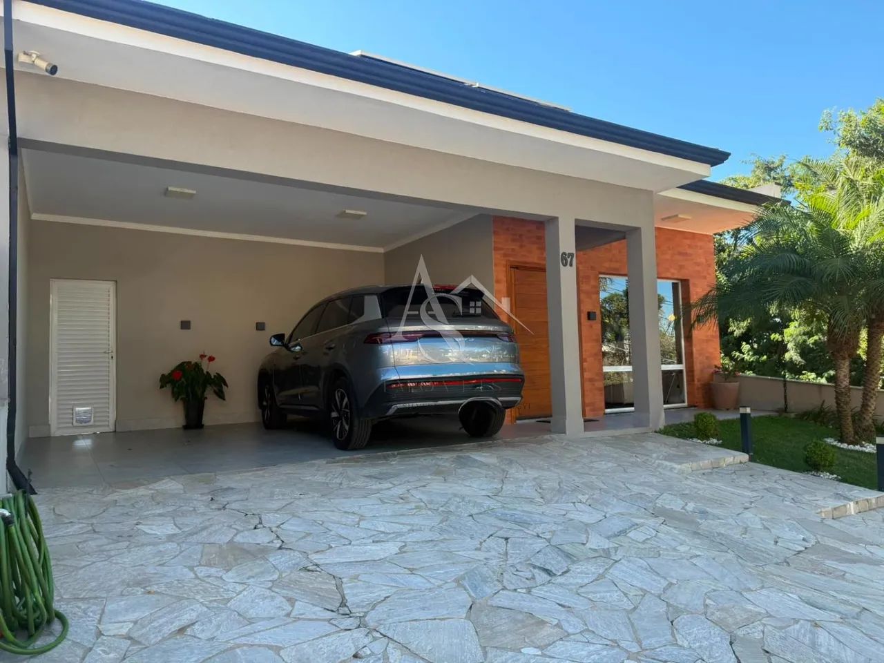 Casa Térrea com Edícula e Piscina - Foto 3