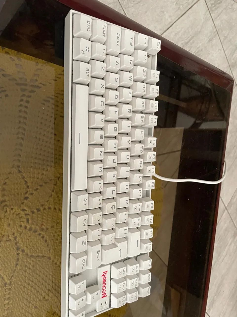 Teclado Redragon Kumara Branco Switch blue  - Foto 2
