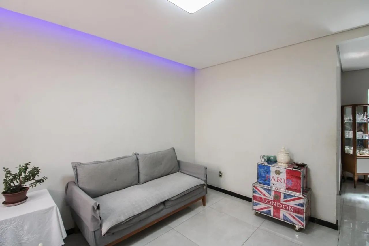 Casa à Venda - Dona Clara, 3 Quartos, 92 m2