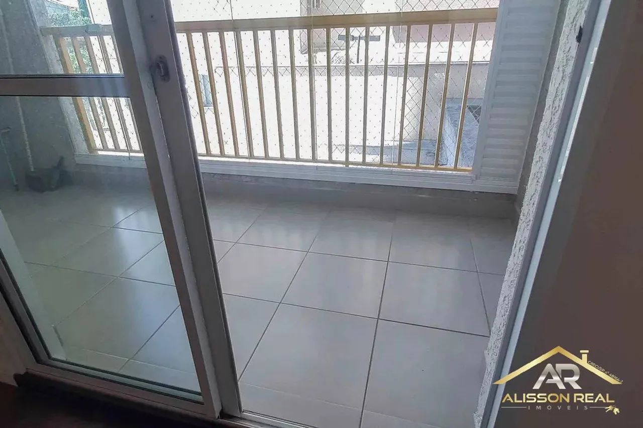 Apartamento à venda com 56m², 2 quartos (sendo 1 suíte) e 1 vaga - Foto 5