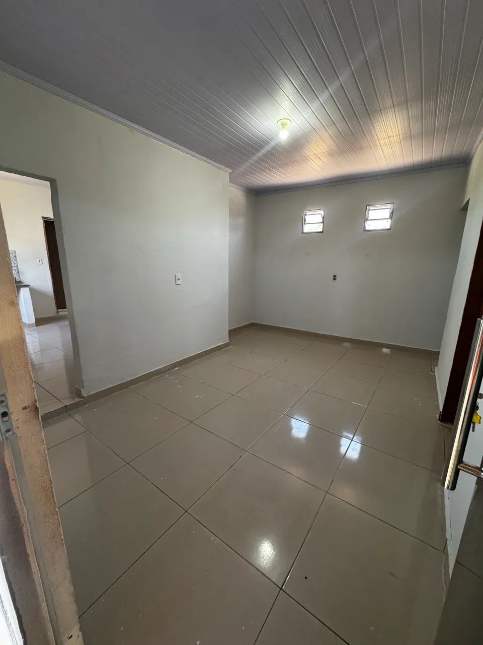 Vende-se Casa no Setor Bosque II - Foto 3