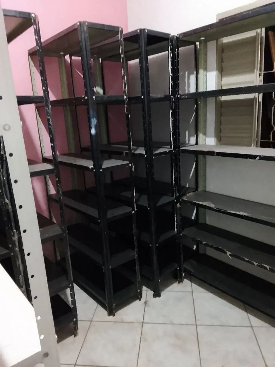 Prateleiras aço ENTREGA dentro Uberlândia  - Foto 2