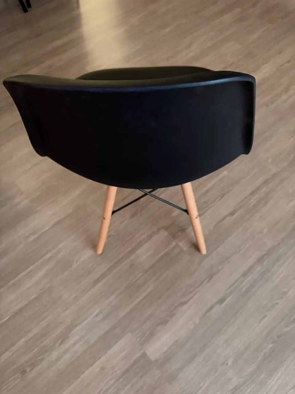 Conjunto de 4 cadeiras novas  - Foto 2