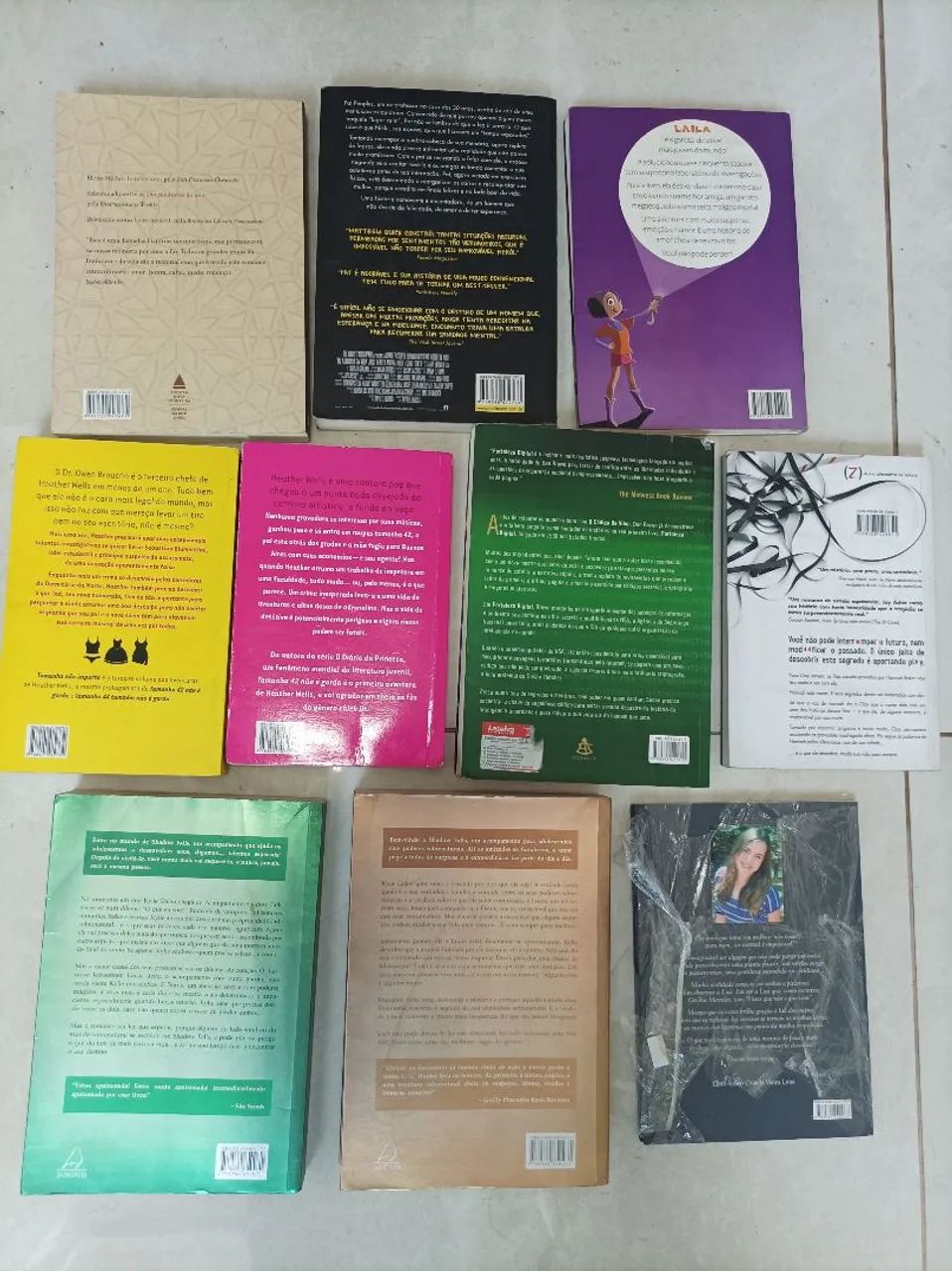 Livros: R$10,00 cada. - Foto 2