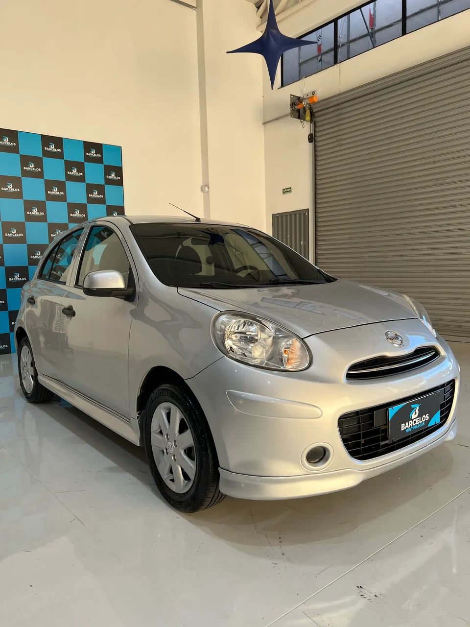 Nissan March 2013