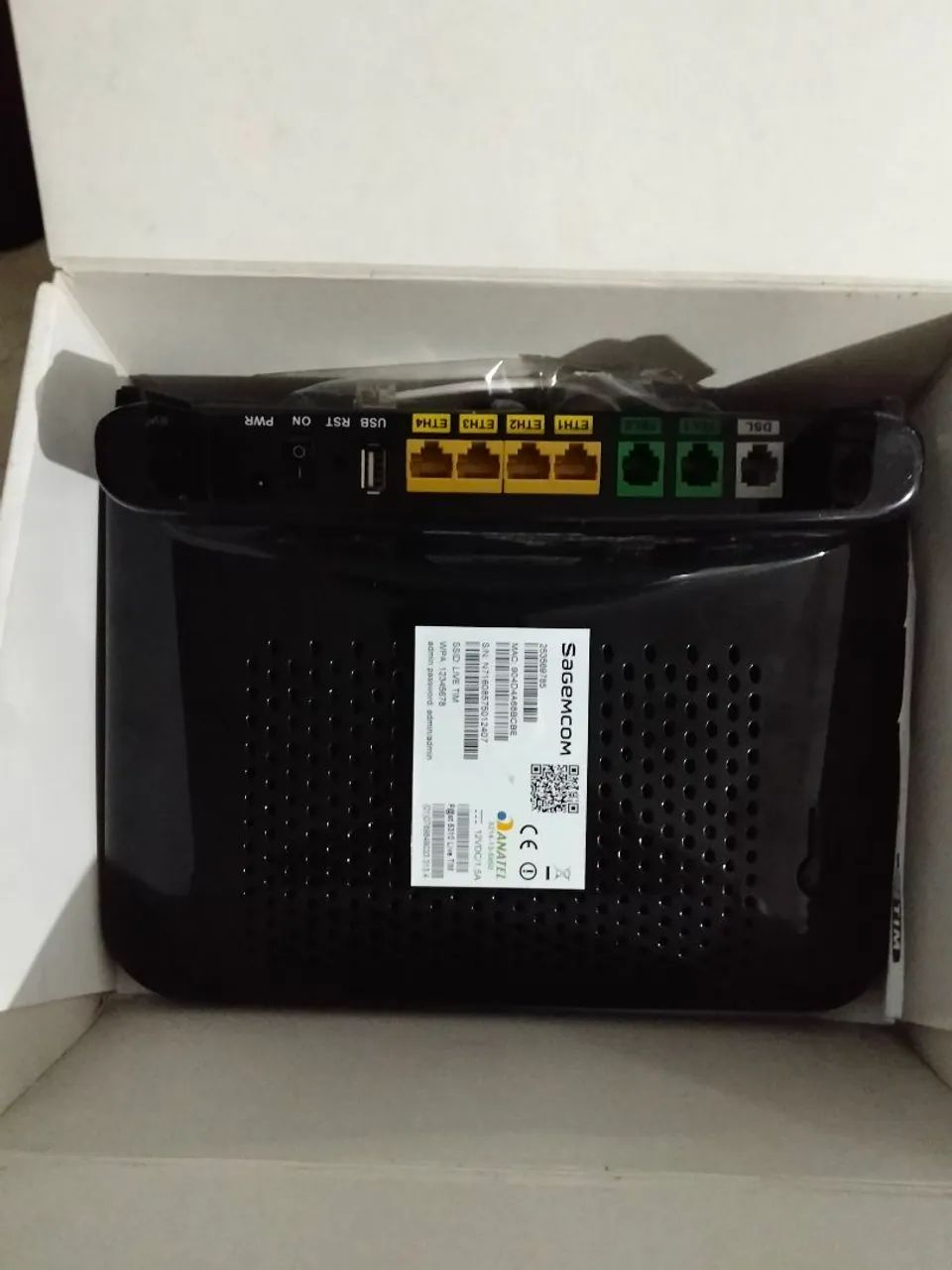 Modem tim roteador Wi-Fi 