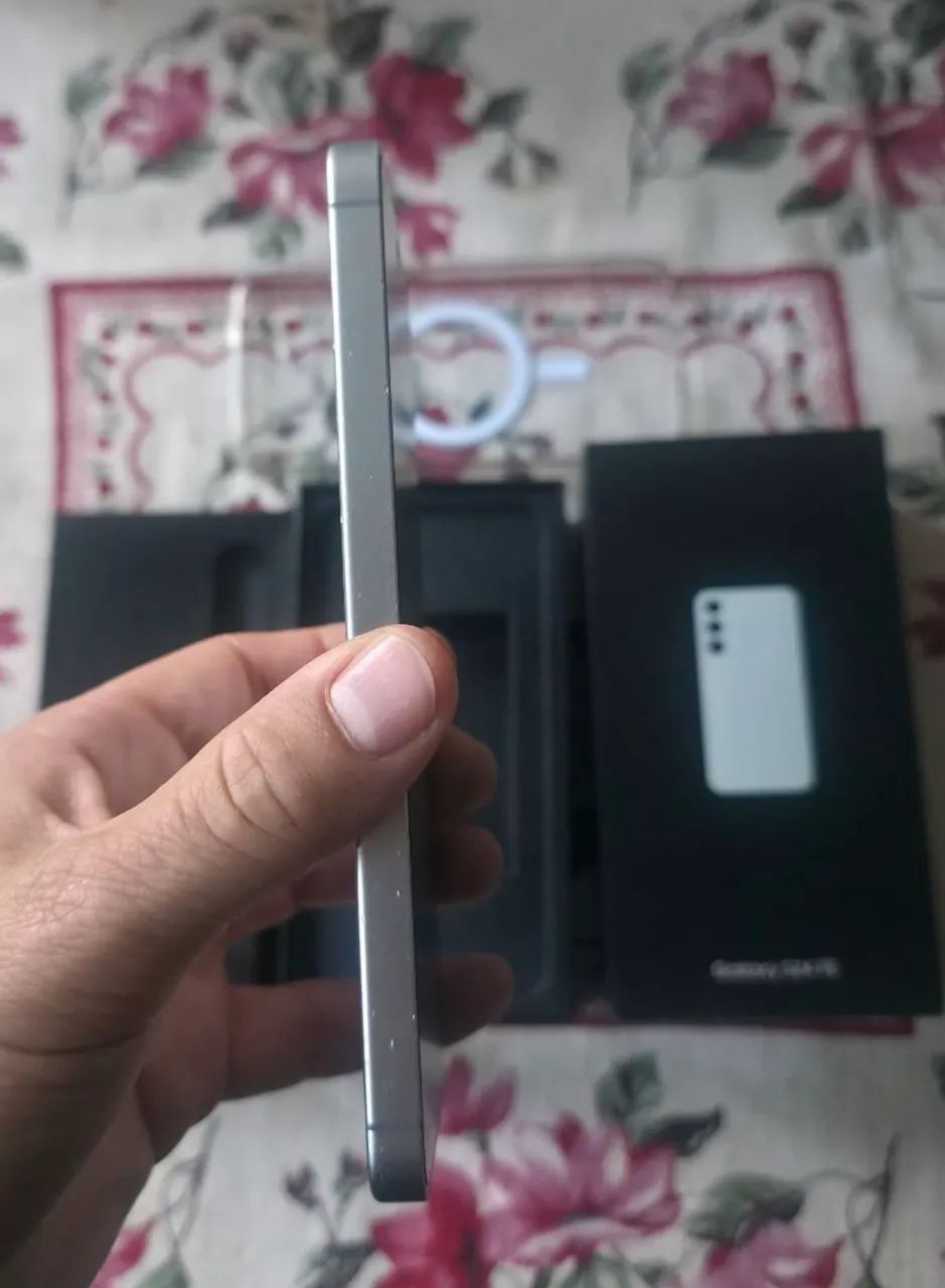 SAMSUNG GALAXY S24 FE 256GB,  *IMPECAVEL* - Foto 2