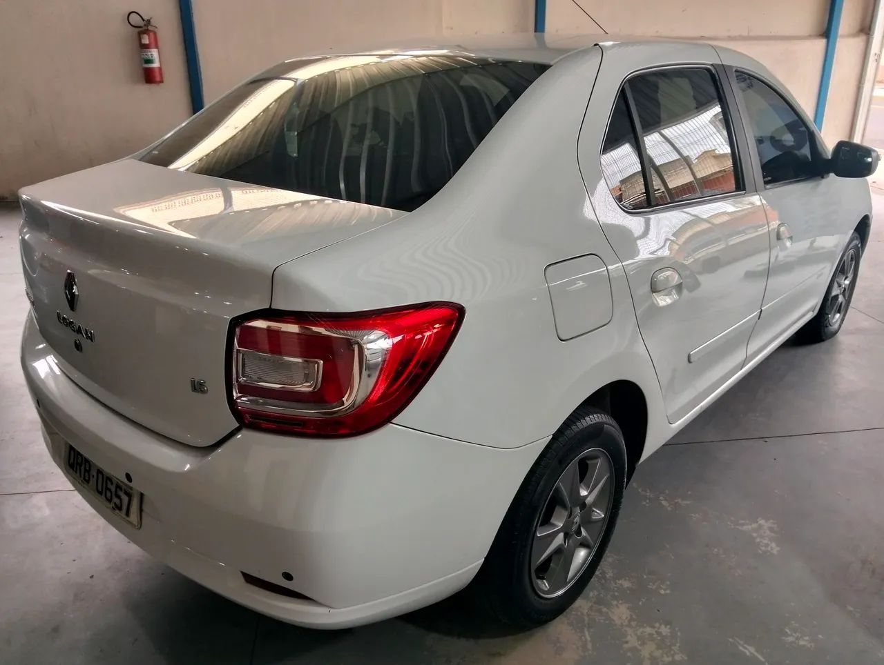 Renault Logan Expression Flex 1.6 16V 4P 2019 - Foto 2