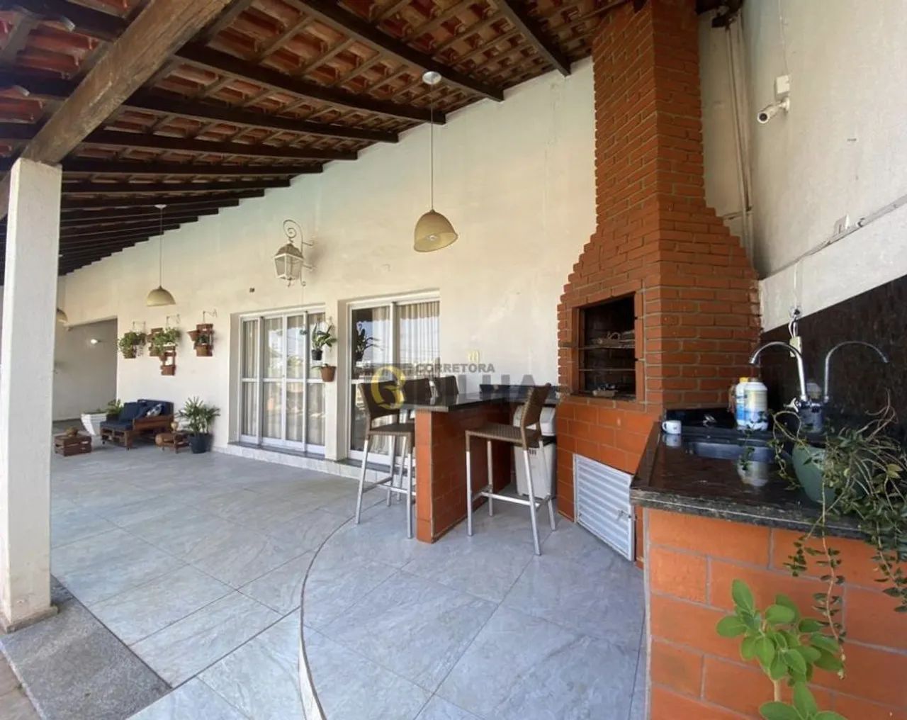 Casa com Edícula - Califórnia - Foto 3
