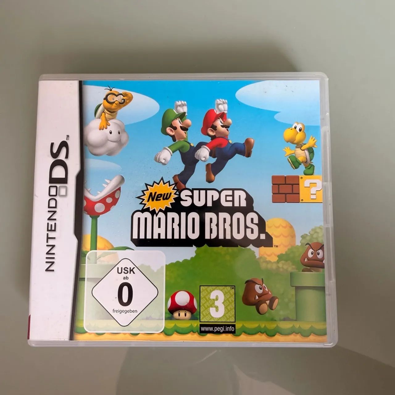 SUPER MARIO BROS NITENDO DS LITE
