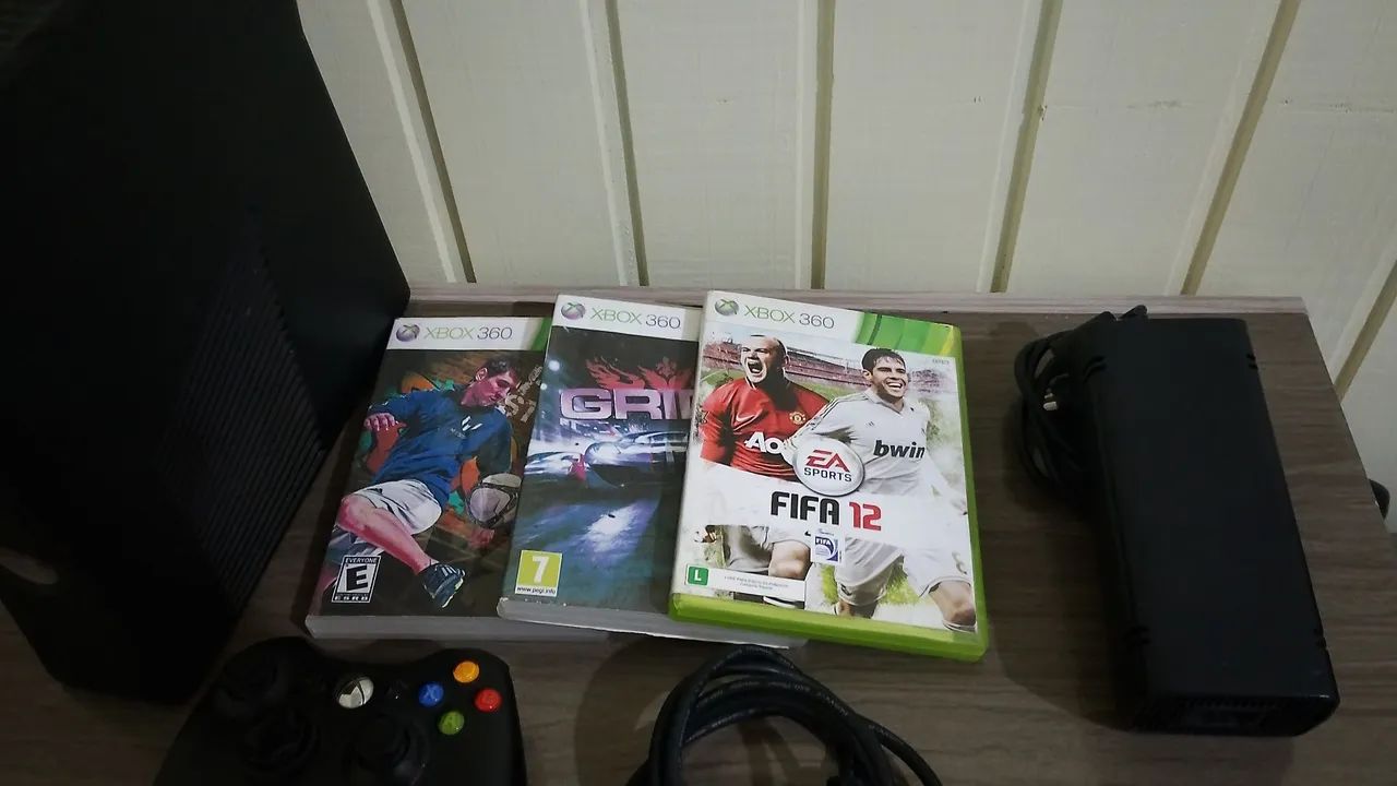 Xbox 360 DESBLOQUEADO + 3 Jogos - Consoles de Vídeo Game - Cacique