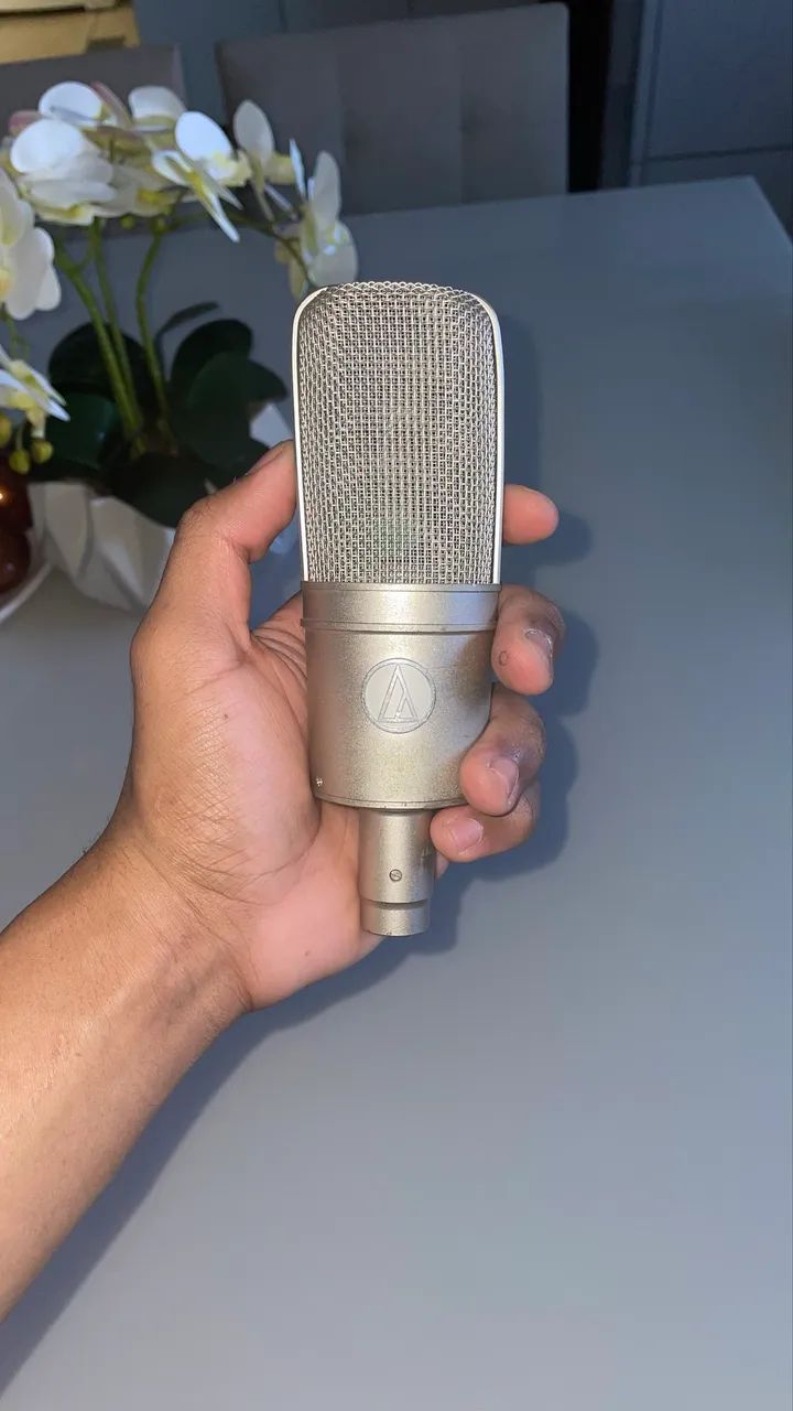 Audio-Technica AT4047 SV - Microfone Condensador Cardioide para Estúdio - Foto 2
