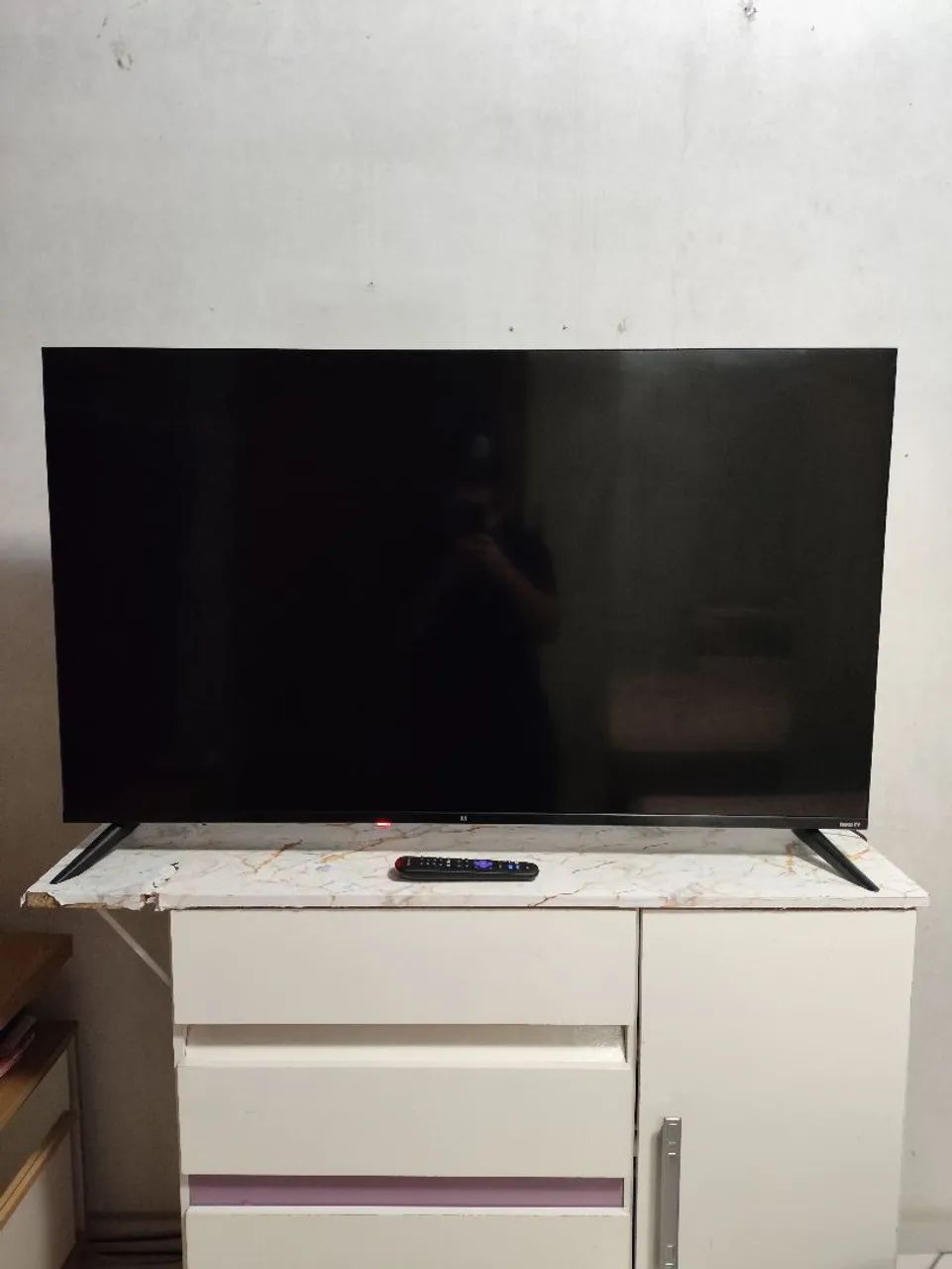 TV smart Roku 50 polegadas 4K com borda infinita zerada novinha  - Foto 5