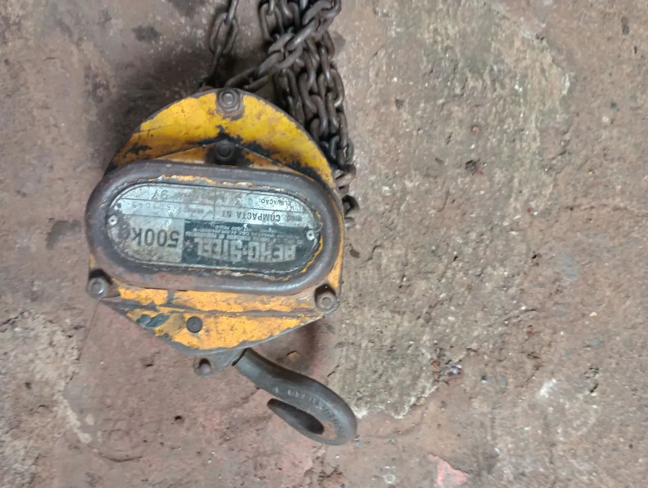Talha Manual Berg Steel 500 KG + 3Mt .