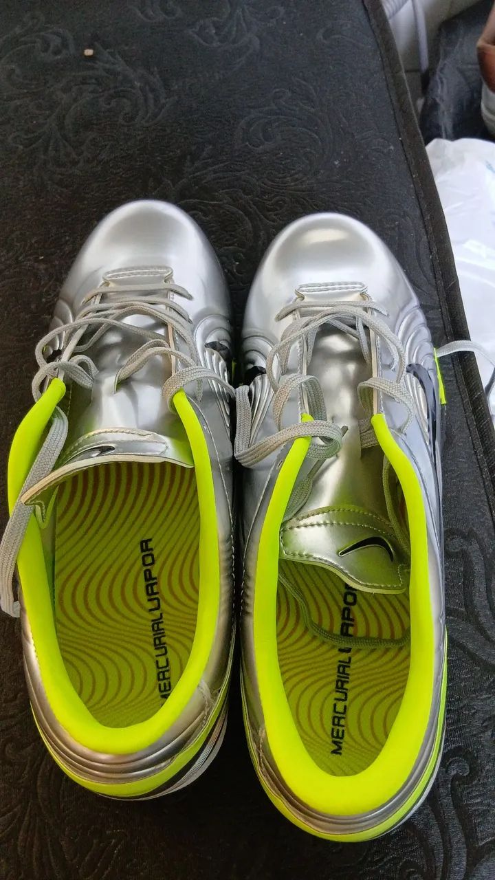 Chuteira society Nike Mercurial 2002 N° 39 - Foto 2