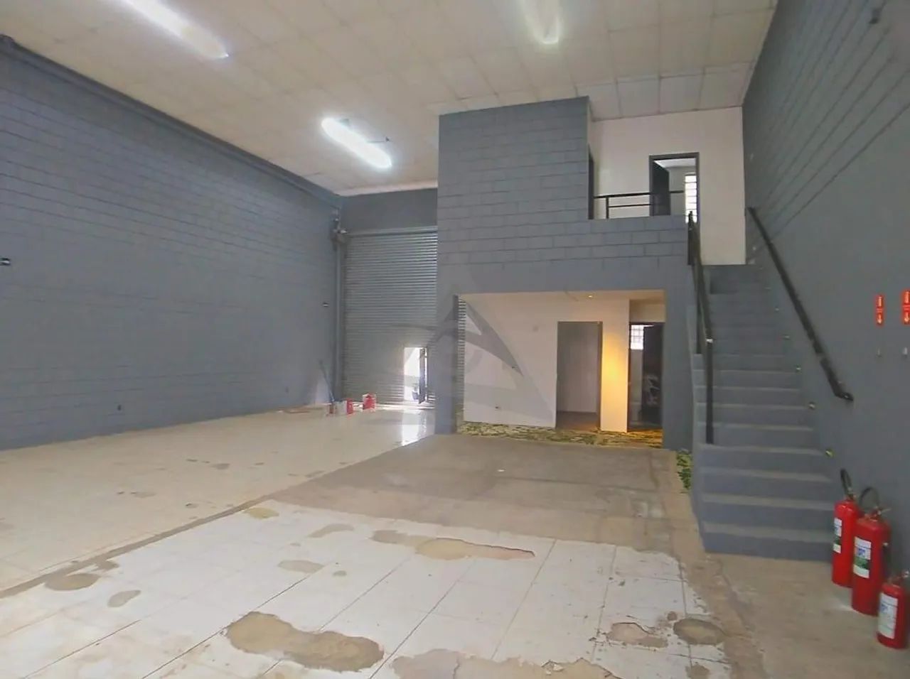 Salão para alugar em Campinas, Vila Marieta, com 190 m² - Foto 4