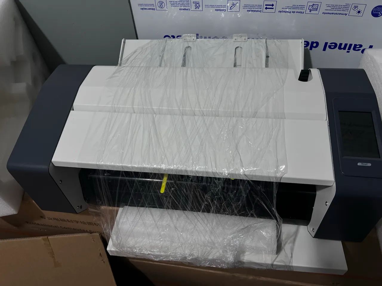 Plotter A3 alimentação automática