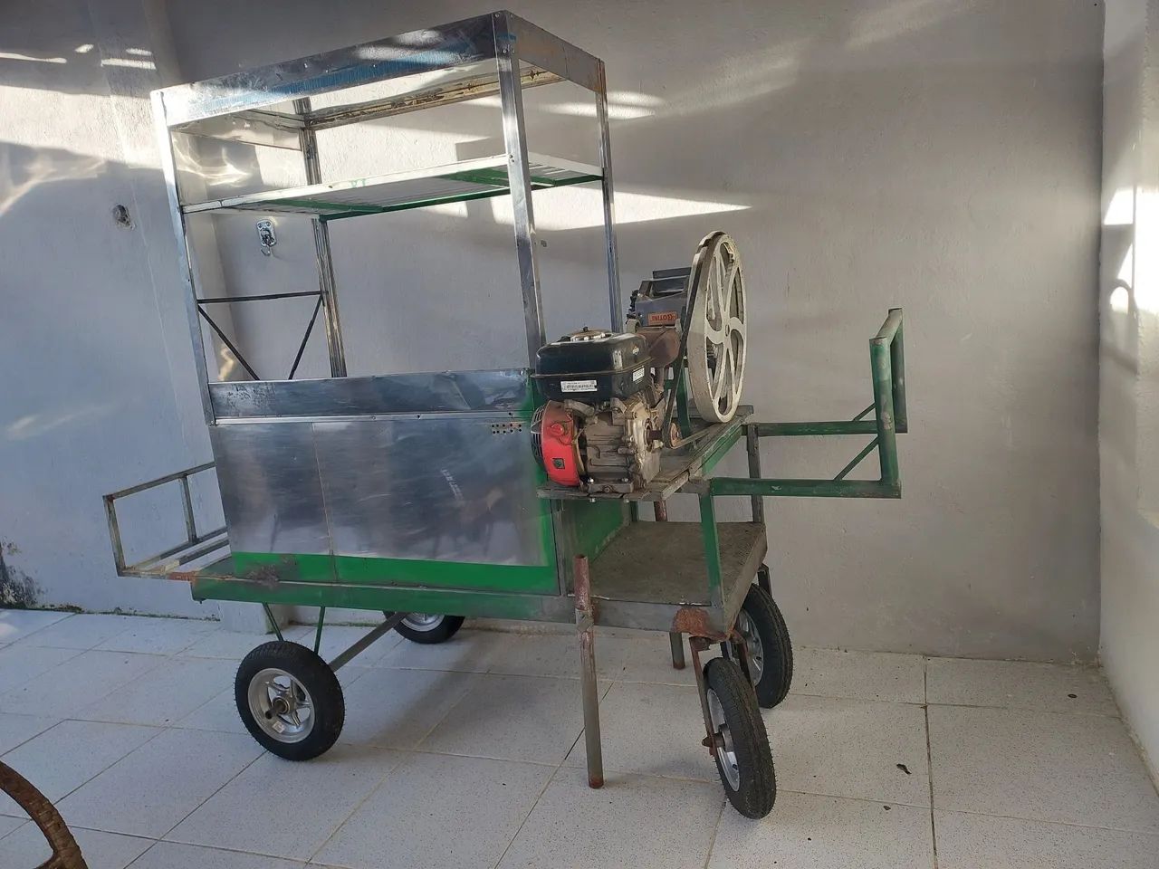 Vendo carrinho com engenho - Foto 4
