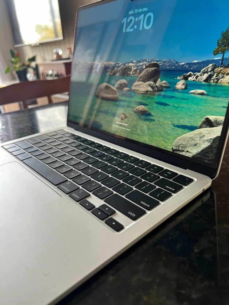 Macbook Air - M2 (2022) 256GB, 8GB RAM PRATEADO - Notebooks