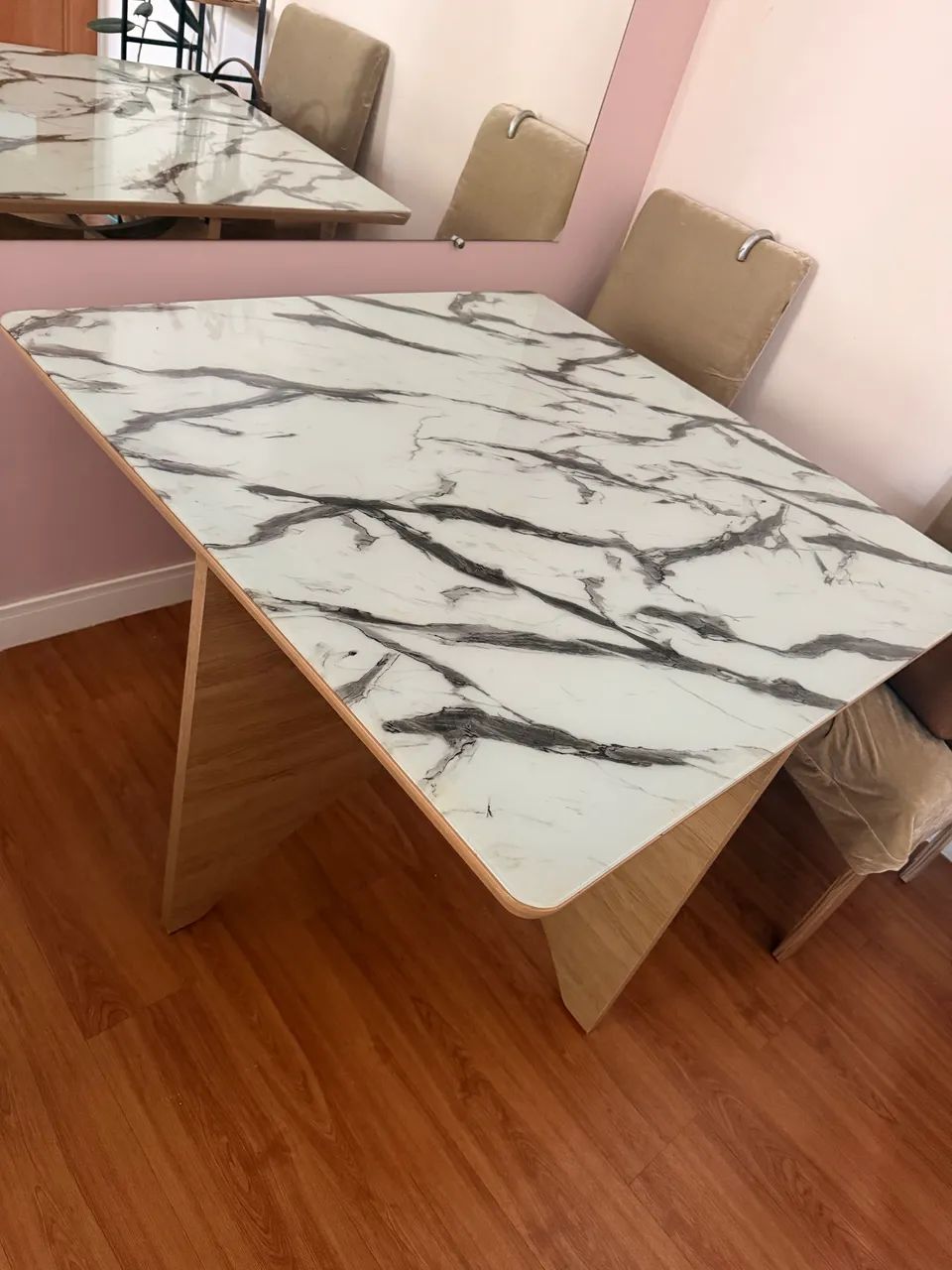 Mesa de jantar quadrada - Foto 3