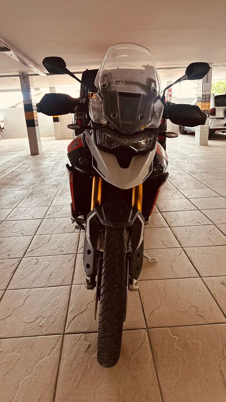Triumph tiger 900 Rally