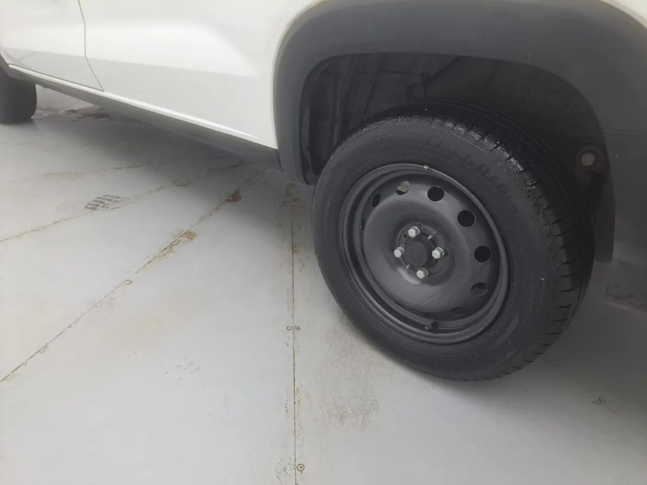 Fiat Strada Endurance 1.3 Flex 8V CS, foto 12 de 16