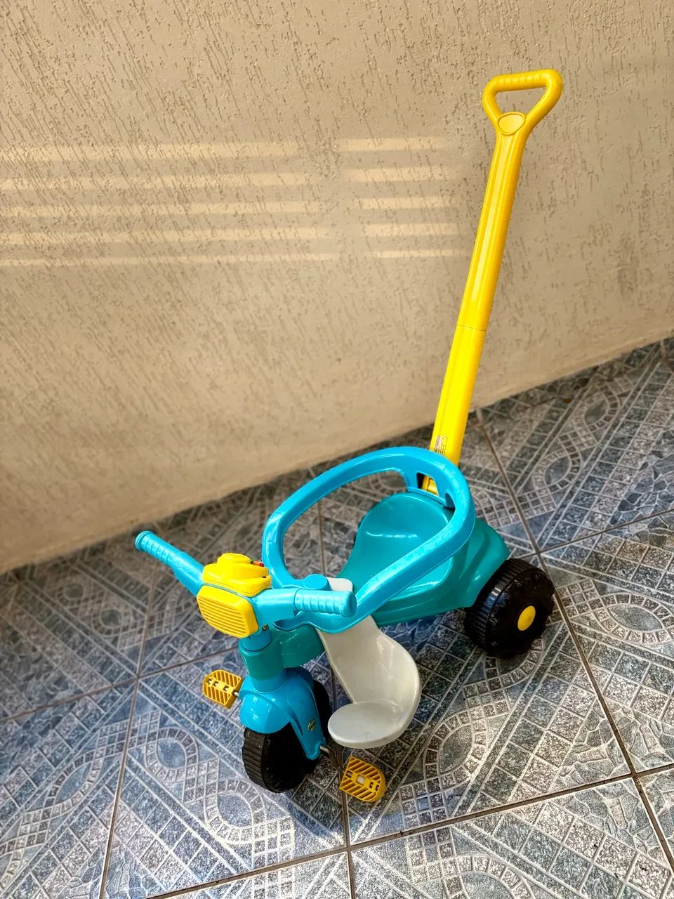 Triciclo Infantil Magic Toys Cebolinha - Foto 2