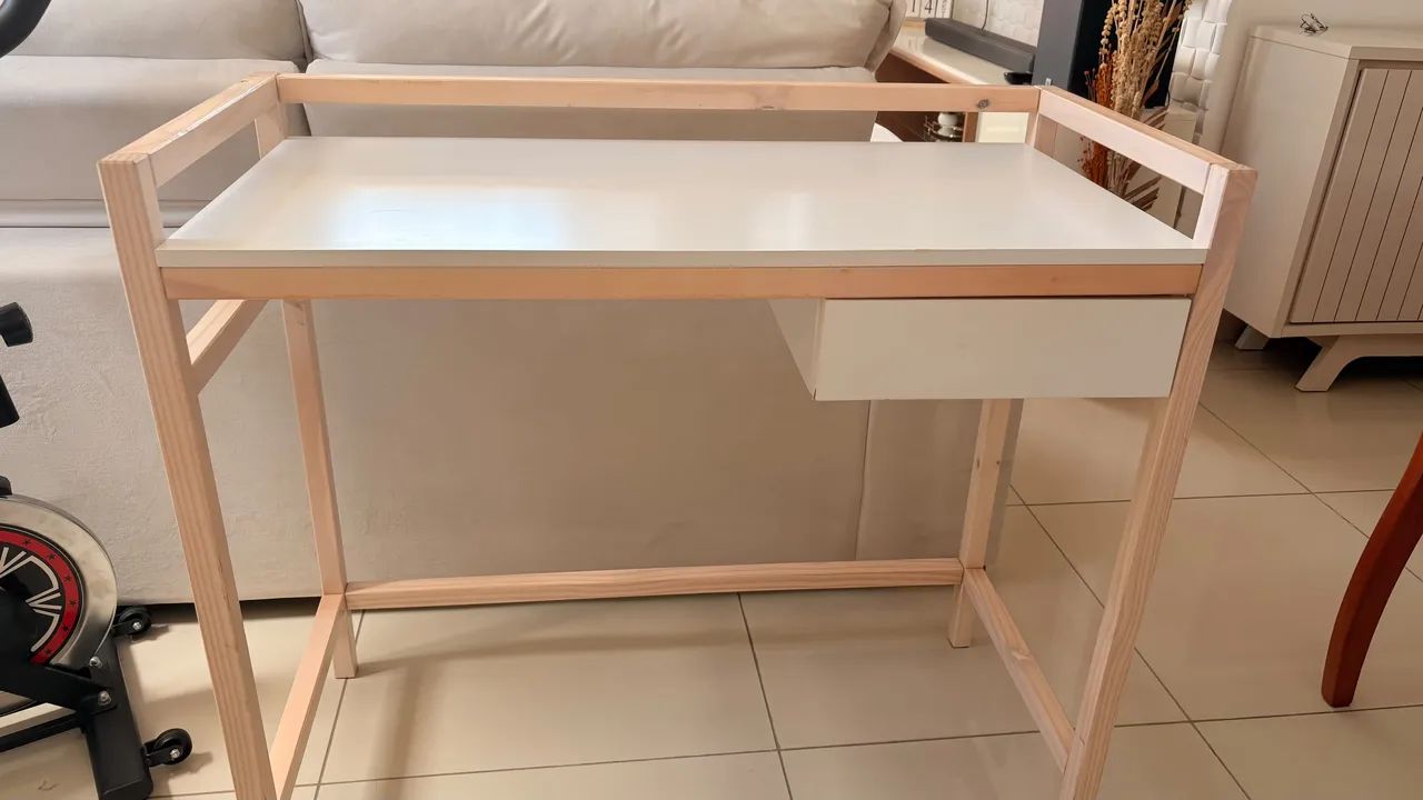 Mesa de estudo/escritório - Tok Stok - Foto 2