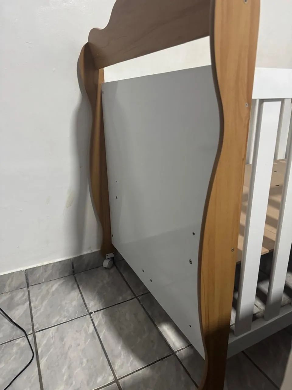 Berço acompanhado de colchão  - Foto 2