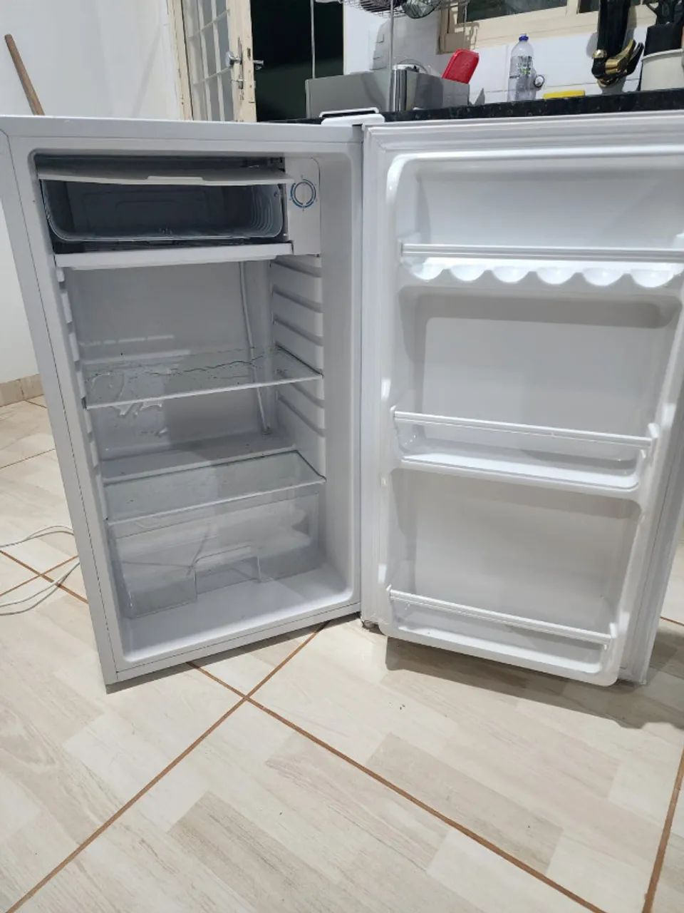 FRIGOBAR HQ 124L - Foto 3
