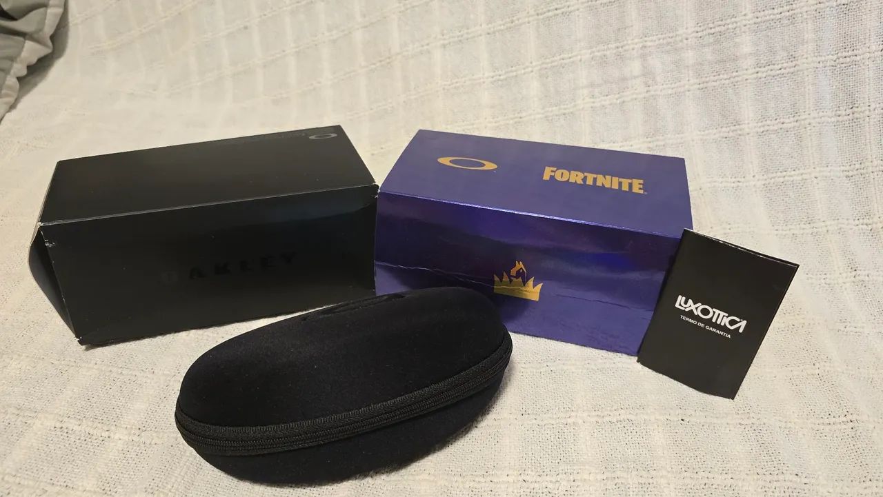 Óculos Oakley Helux Fortnite Ed. Limitada - Prizm (Filtro Luz Azul