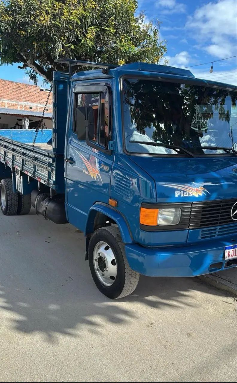 710  plus  - Foto 2