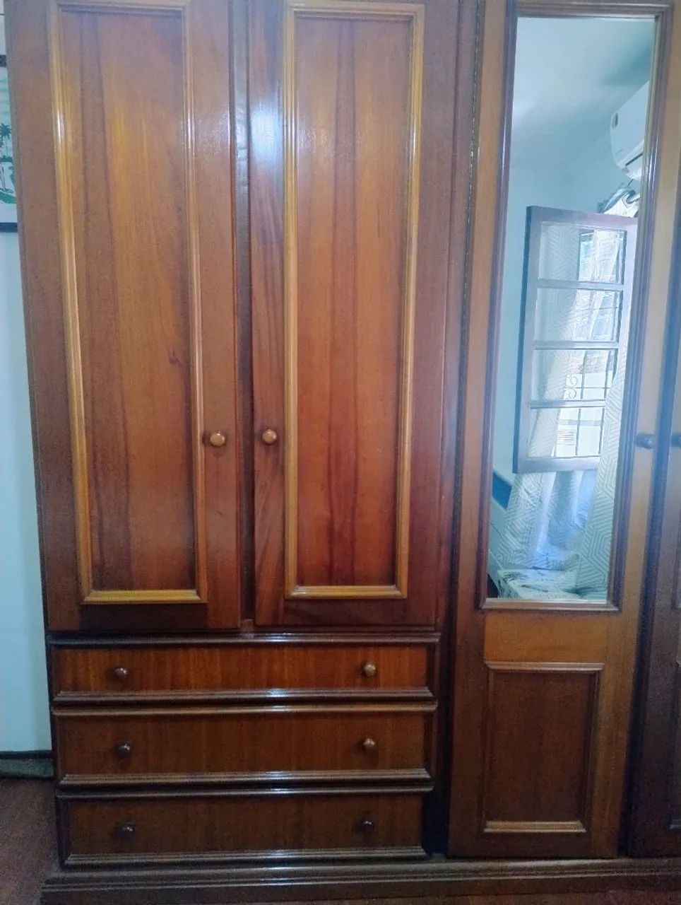 Guarda roupa madeira maciça  - Foto 2